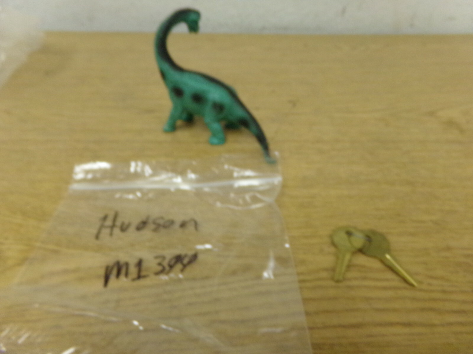 NEW Hudson Filing Cabinet/Desk Keys Set of 2 M1300 *FREE SHIPPING*