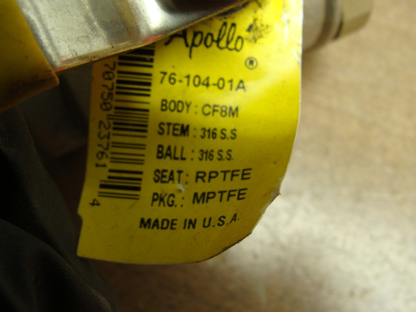 APOLLO STAINLESS STEEL BALL VALVE 76-104-01A 3/4″ FNPT 2000 PSIG WOG CF8M