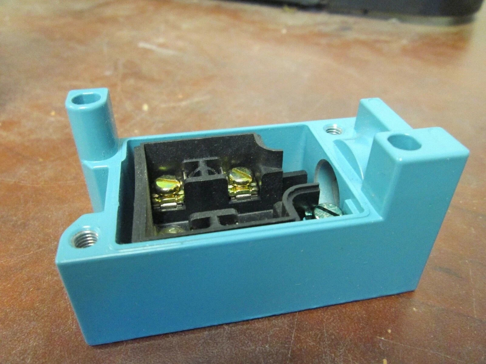 Honeywell Micro Switch LSZ4001 New