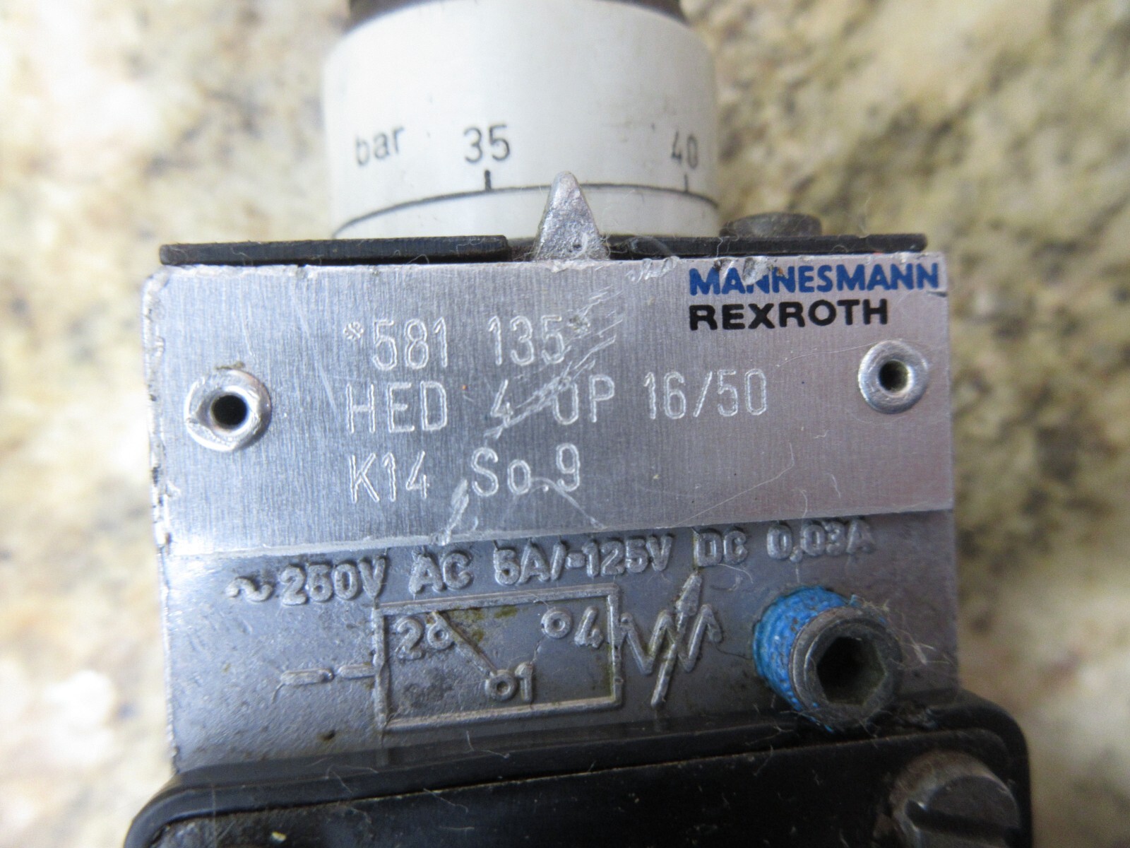 REXROTH VALVE 581 135 HED 4 0P 16/50 K14 SO.9 HED 4 OP 16/50 LOT OF 3 PIECES
