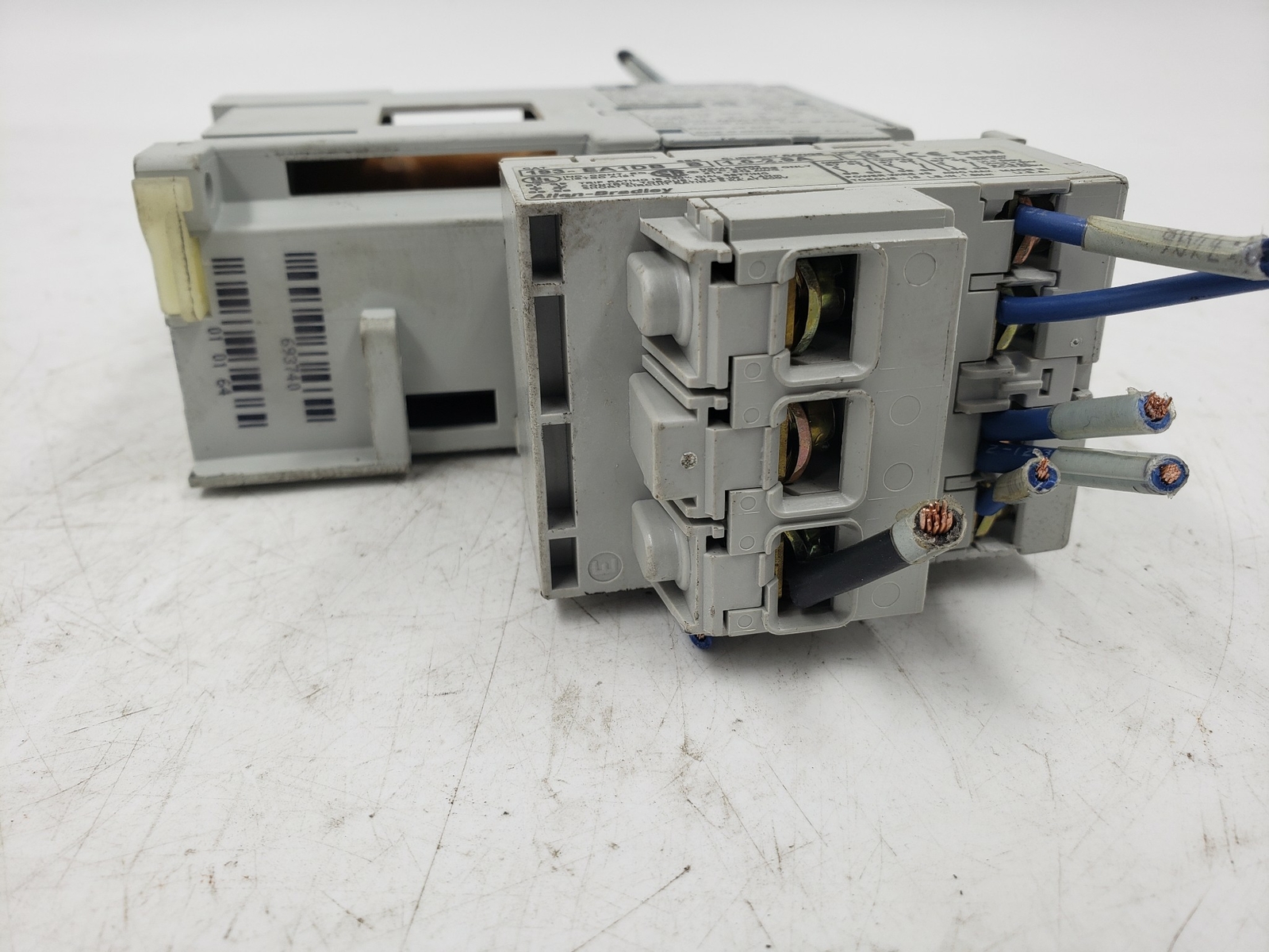 Allen Bradley 100-C09D 10 Ser A