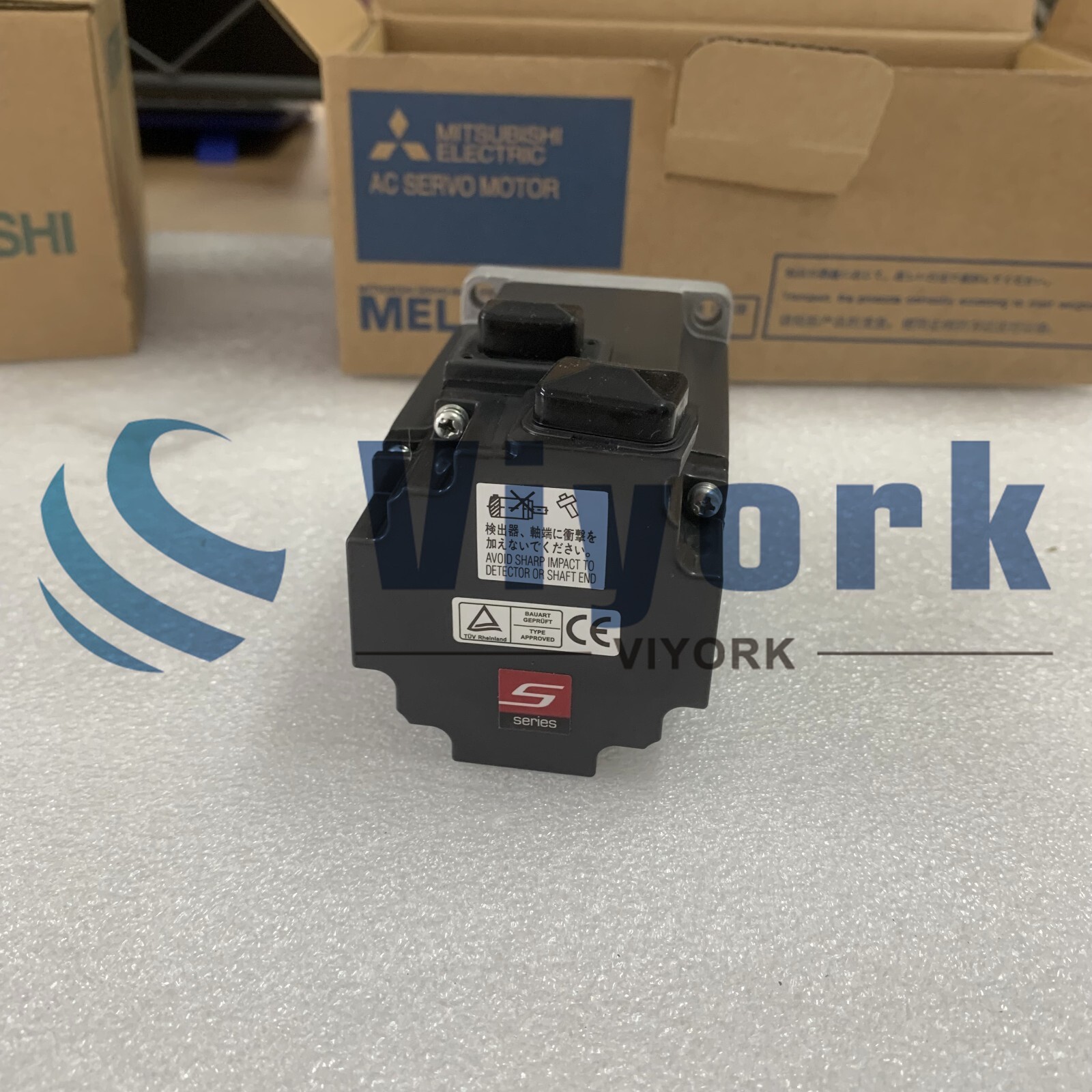 Mitsubishi HF-KE43W1-S100 AC SERVO MOTOR SRVMTR 400W 2.9AMP 102V 3000RPM NEW