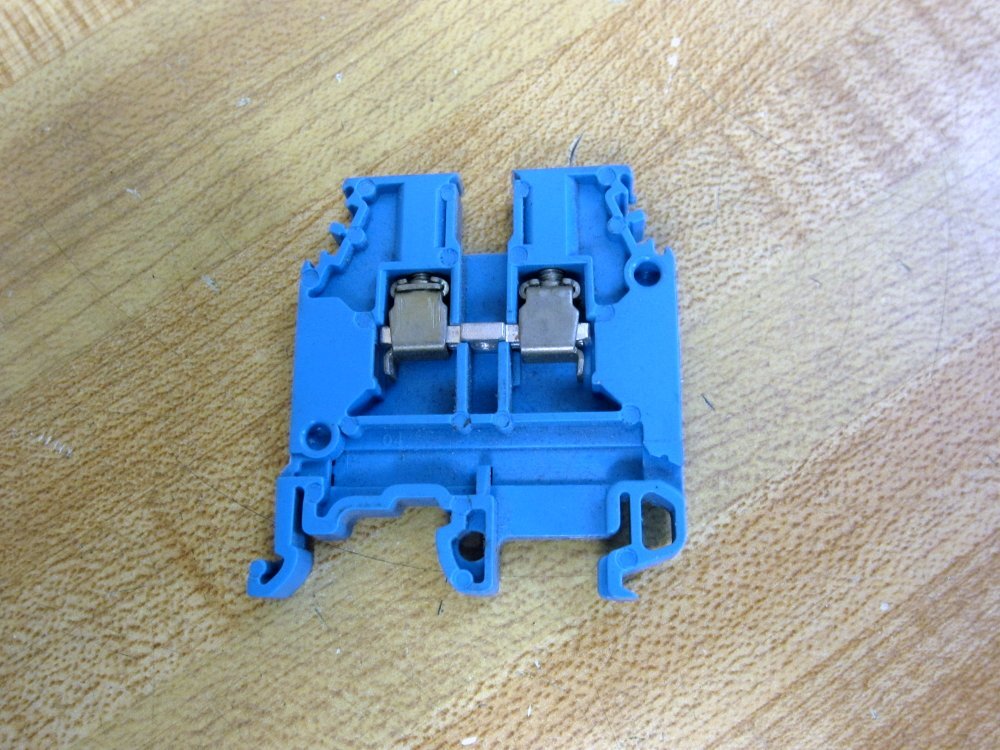 Entrelec ABB M4/6-5116 Block 1SNA115116R0700 Blue (Pack of 8)