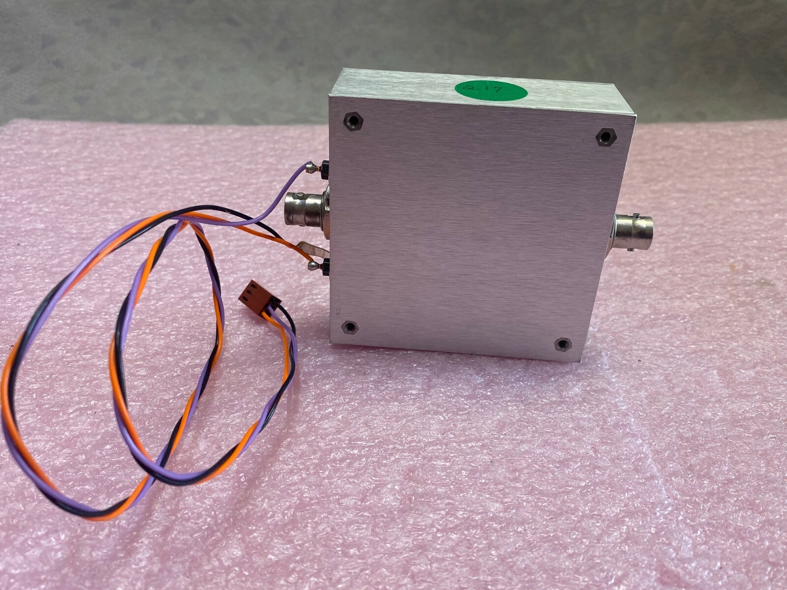 CLC102 VIDEO AMPLIFIER