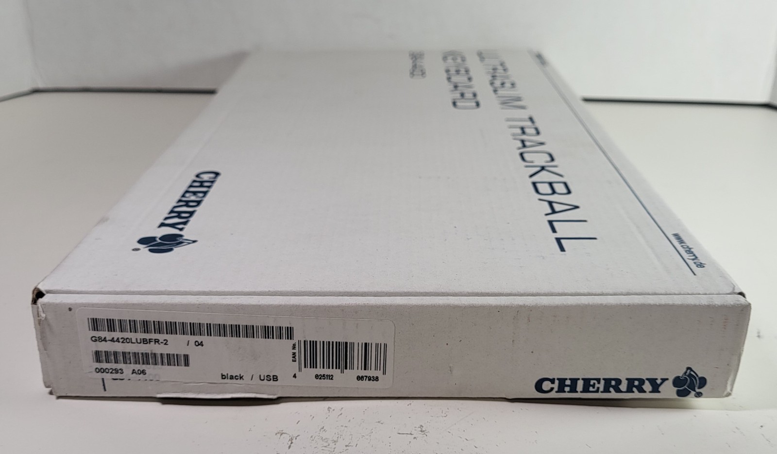 Cherry Ultraslim Trackball Keyboard G84-4400 Mechanical Black *NEW OPEN BOX*