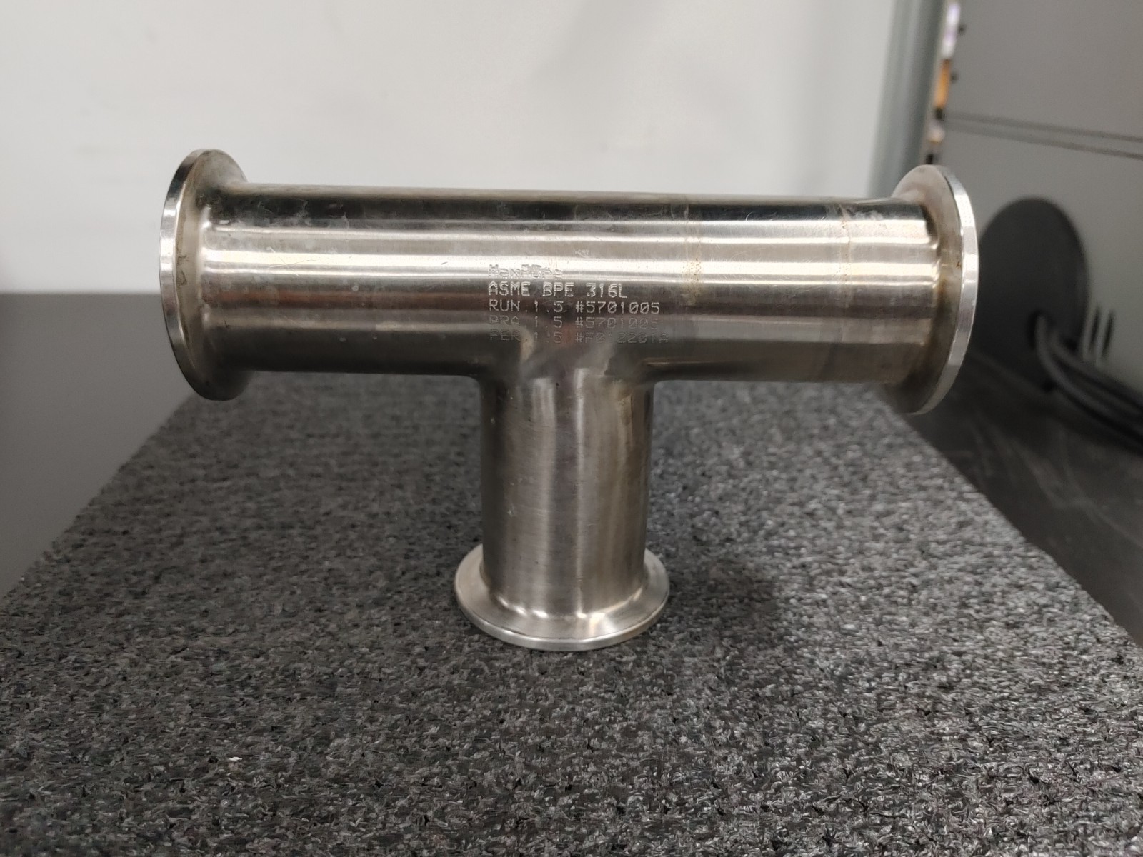 MAXPURE ASME PBE 316L Flanged Tee Fitting