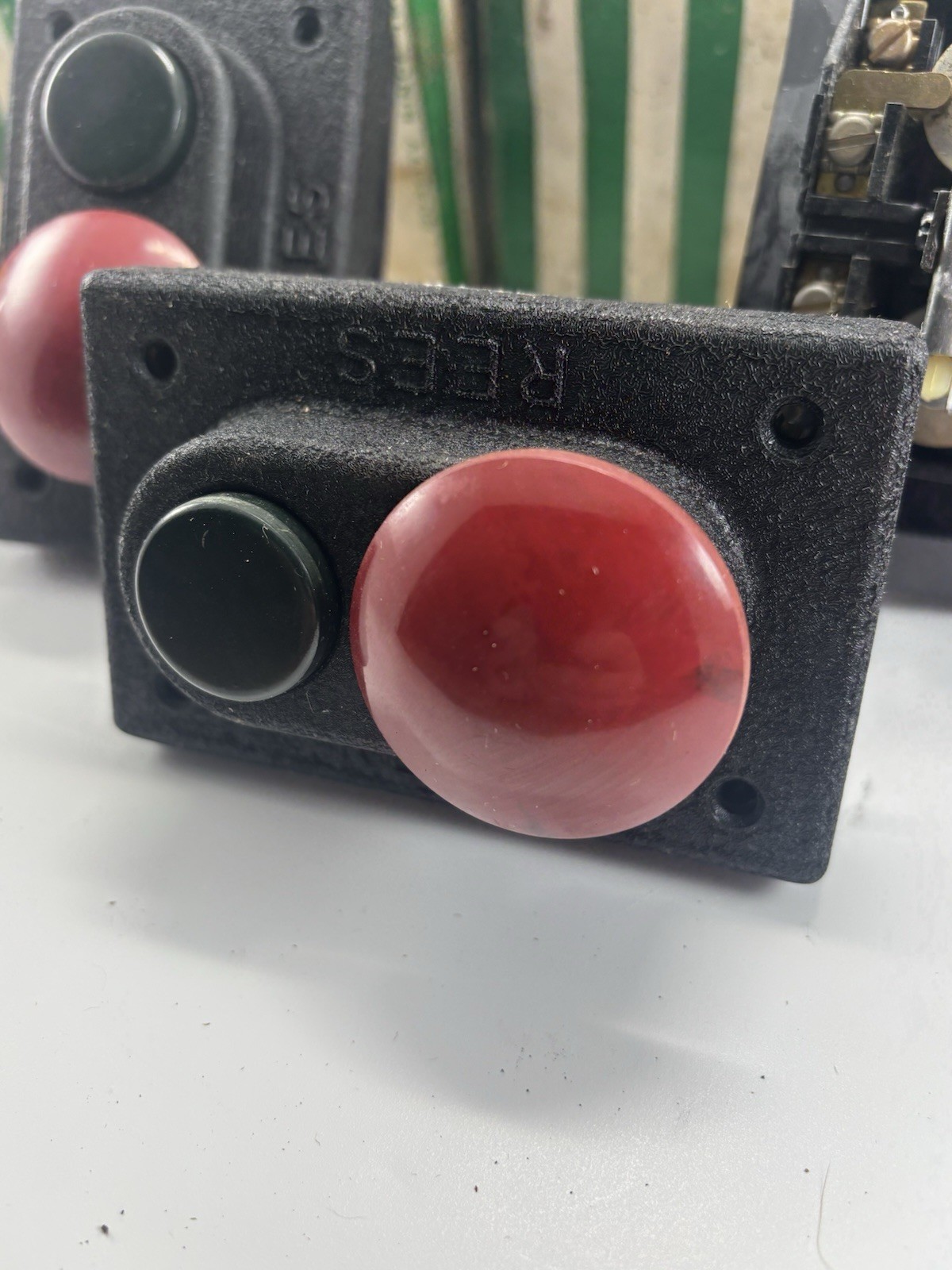 REES 01968-032, Switch, Control Unit, With box