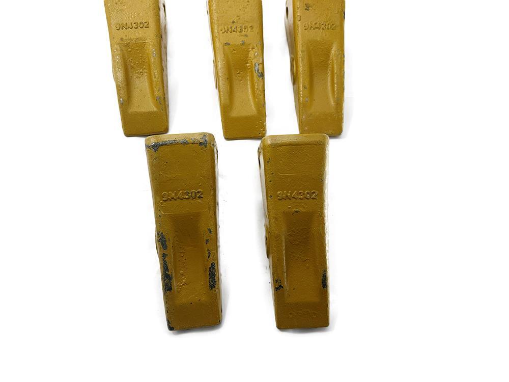 Lot of 5 Qty Titan Attachments 9N4302 Long Bucket Tooth NEW FREE FAST SHIP