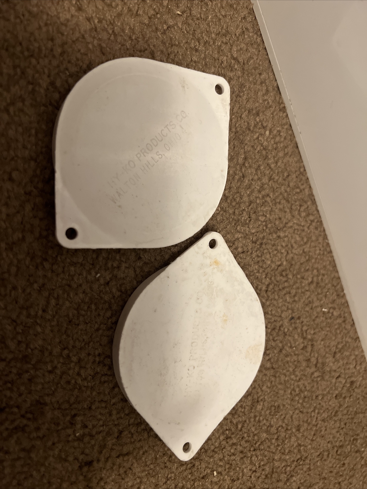 2x SATE-LITE 30 / DOT / SAE-A-87 RED ROUND Reflector 3-1/4″