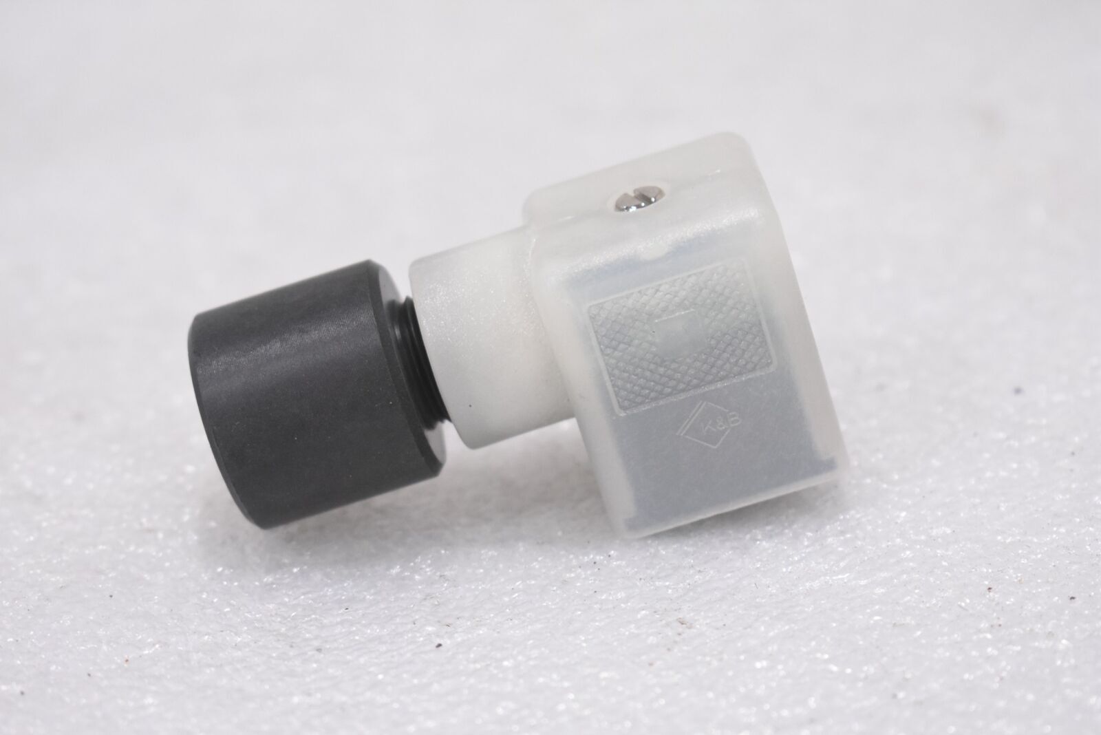 CANFIELD R5107-2100000 CONNECTOR, 100-240VAC, 1A