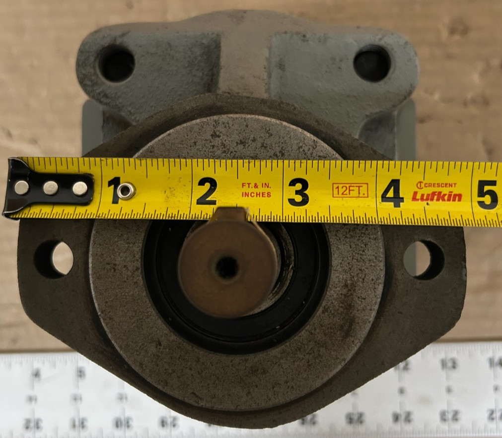 Parker Hydraulic Motor 41 GPM 3,000 PSI 2,400 RPM M30A894BEEF12-30 Swanson