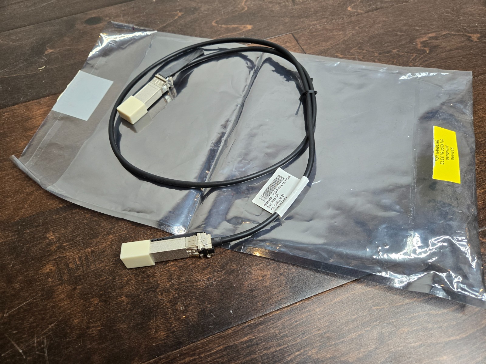 NEW Brocade 58-1000026-01 1m 10G Active Direct Attach SFP+ Copper Twinax Cable