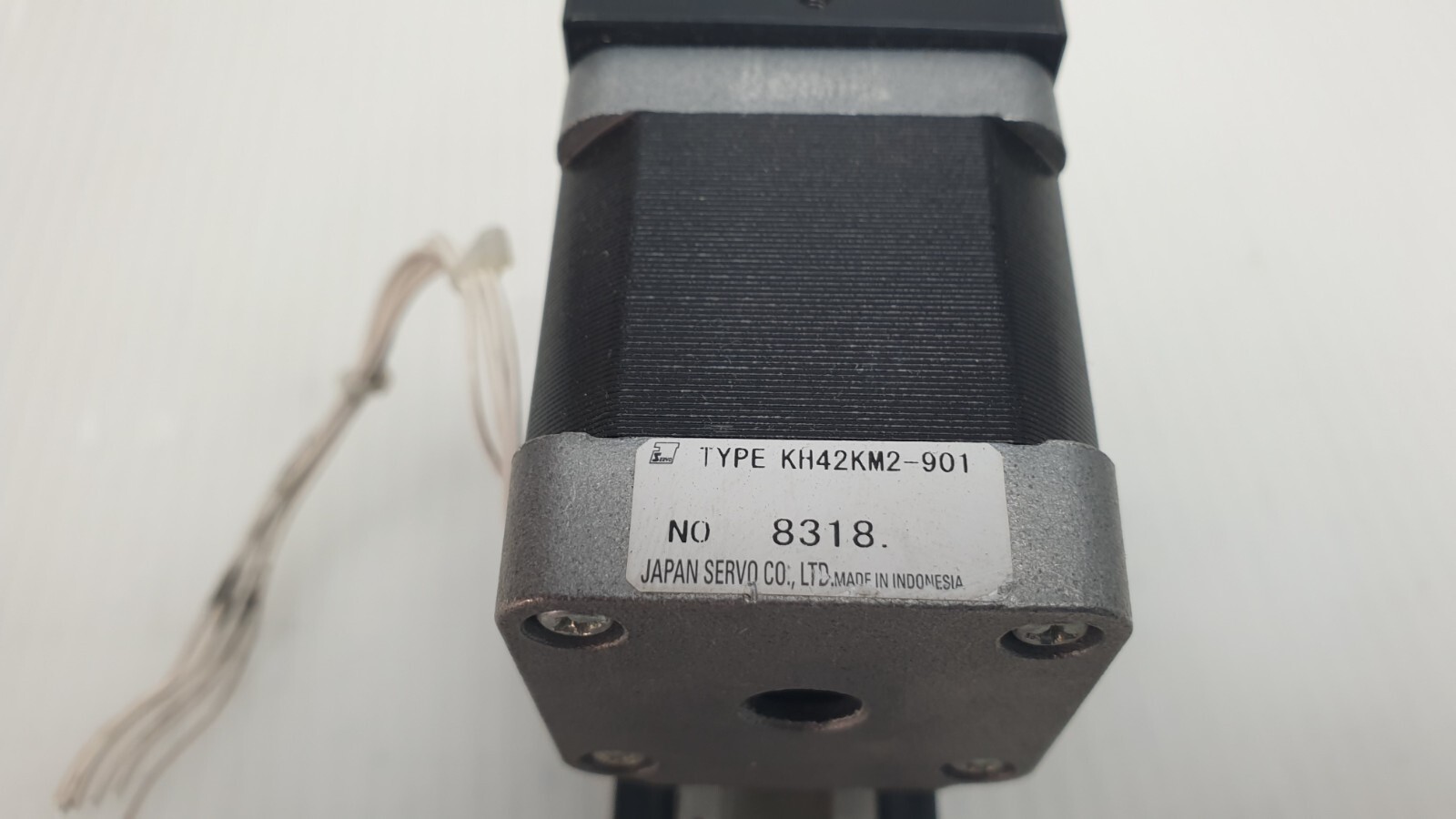 THK Linear Actuator KR20 with Japan Servo Motor KH42KM2-901