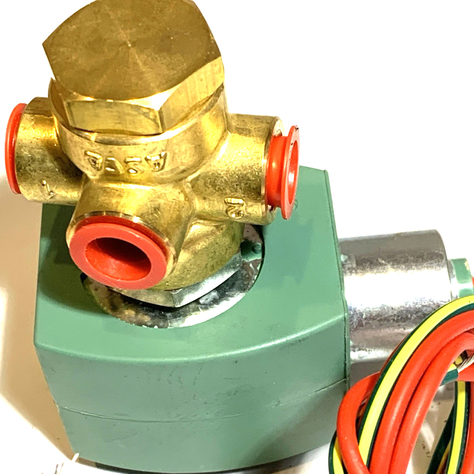 Asco RedHat 8320G172 120/60 Solenoid Valve 3 Way