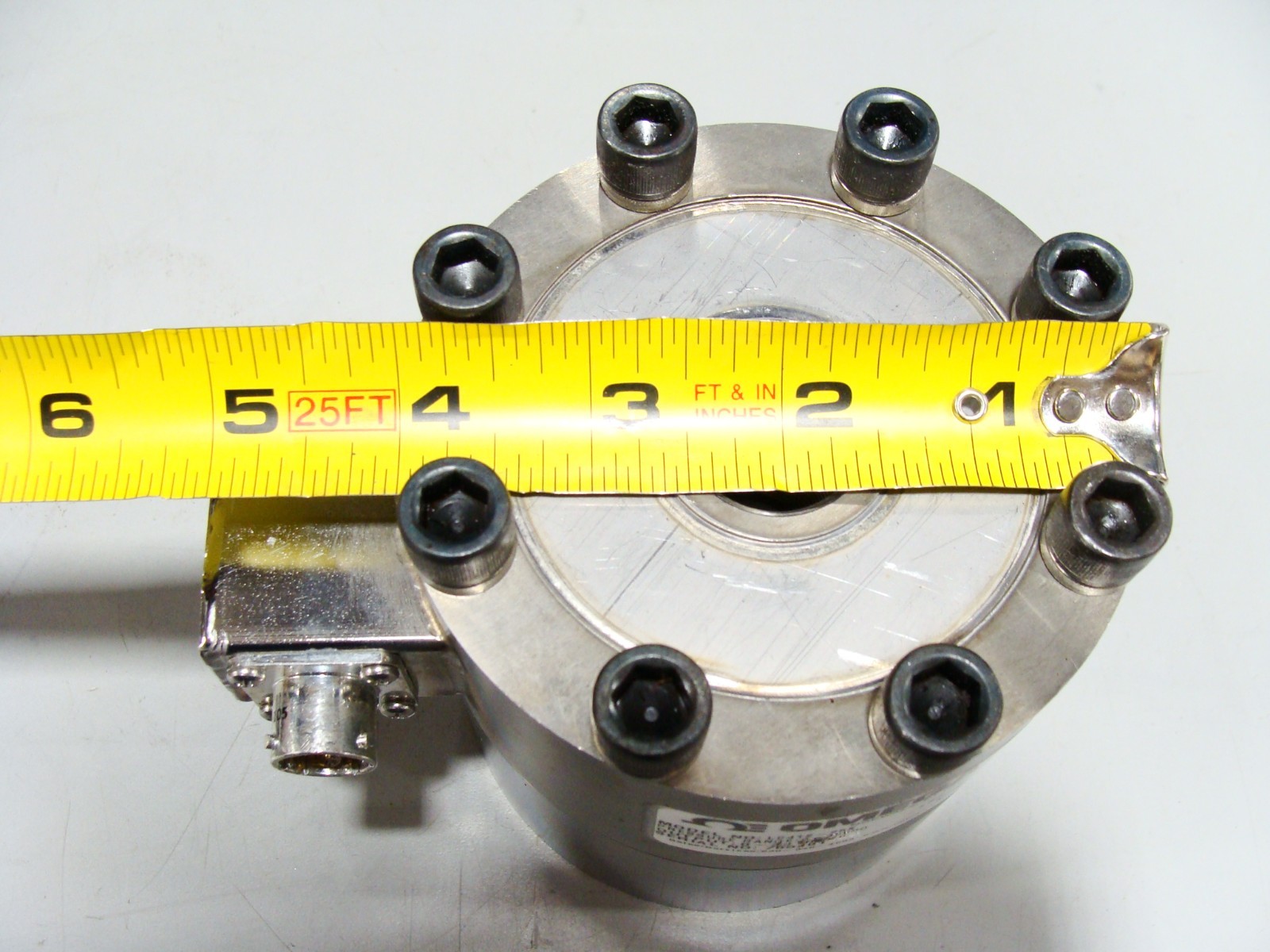 Omega LC412-25k 25,000Lb / 25klb Low Profile Tension / Compression Load Cell