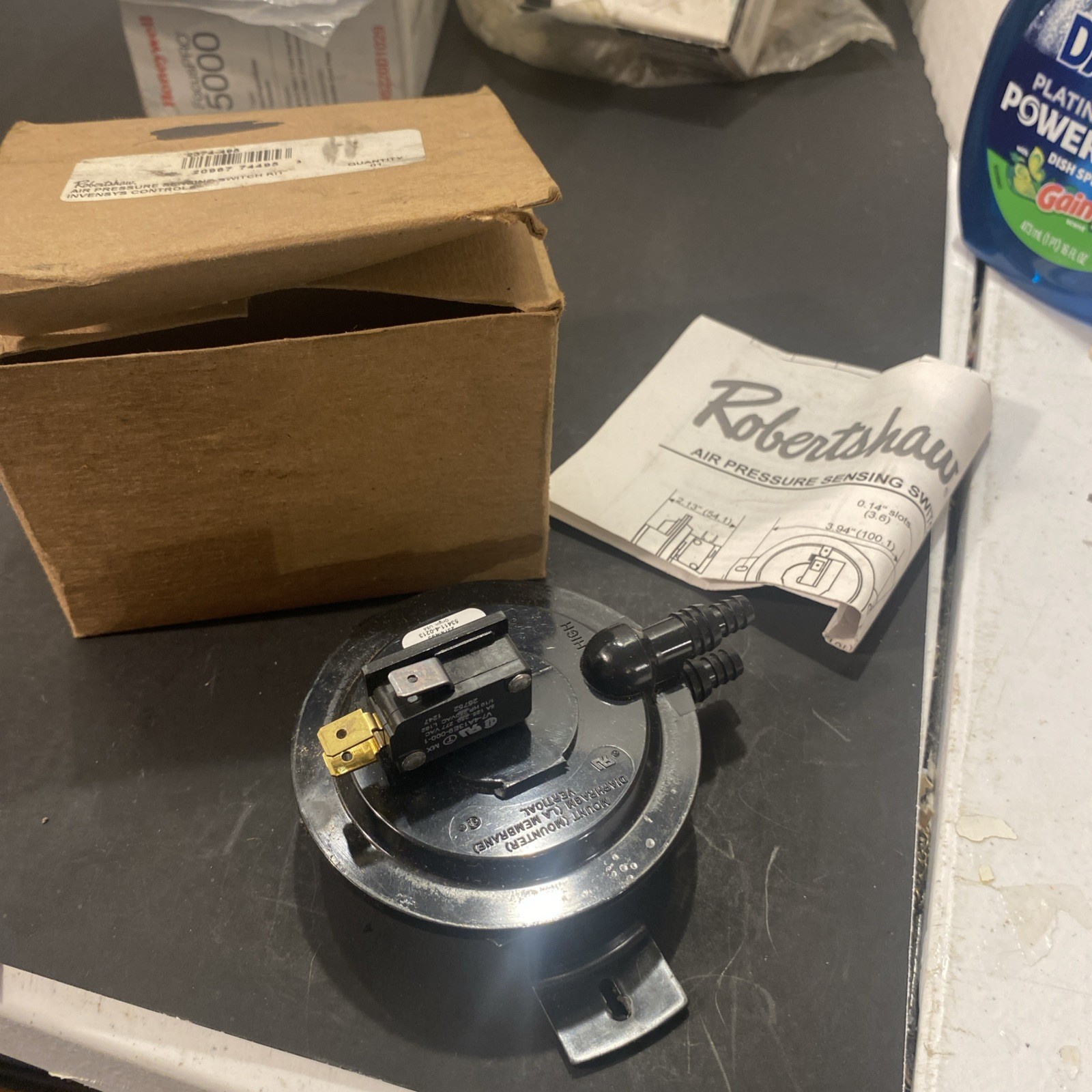 Robert Shaw 2374-495 Air Pressure Sensing Switch Kit RL
