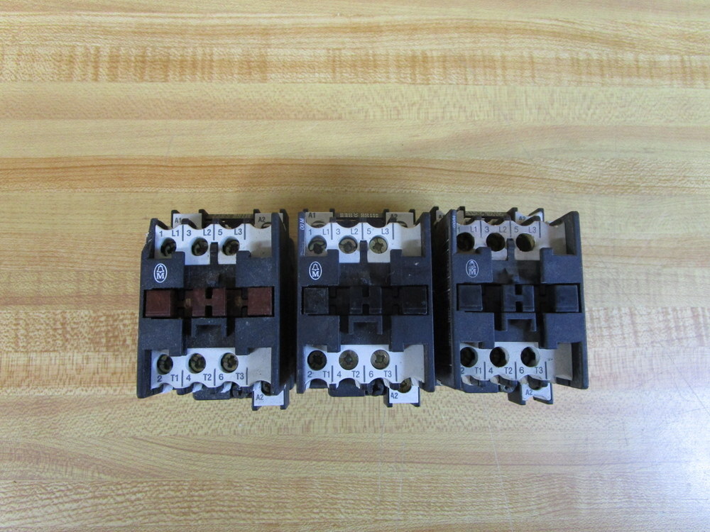 Klockner/Moeller DIL00 M Contactor DIL00M Coil: 230V 50Hz, 240V 60Hz