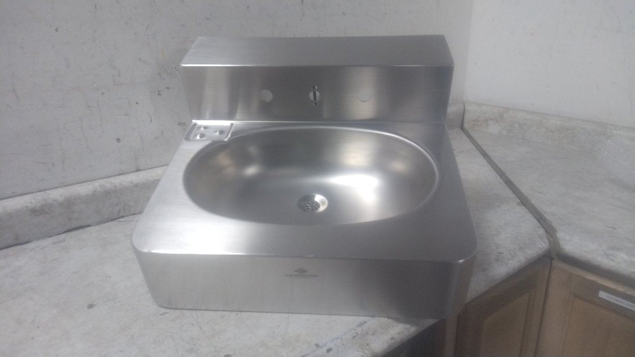 Acorn 1652-0010 14-3/4 x 9-1/2 In Bowl Size Stainless Steel Lavatory Sink