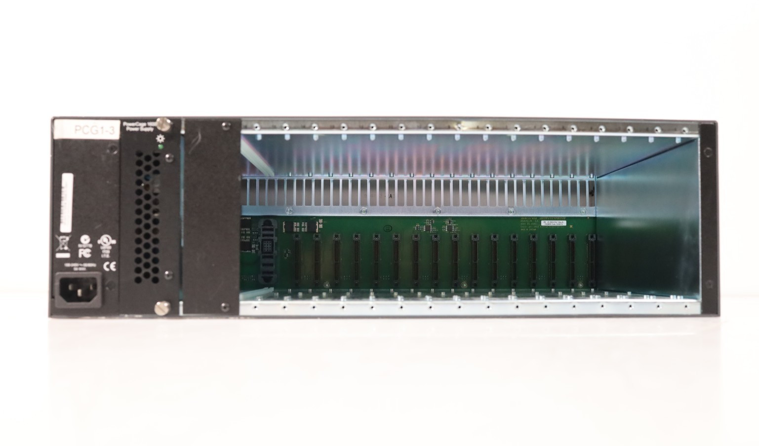 Extron PowerCage 1600 Enclosure Controller 16-Slot 3U Fiber Chassis