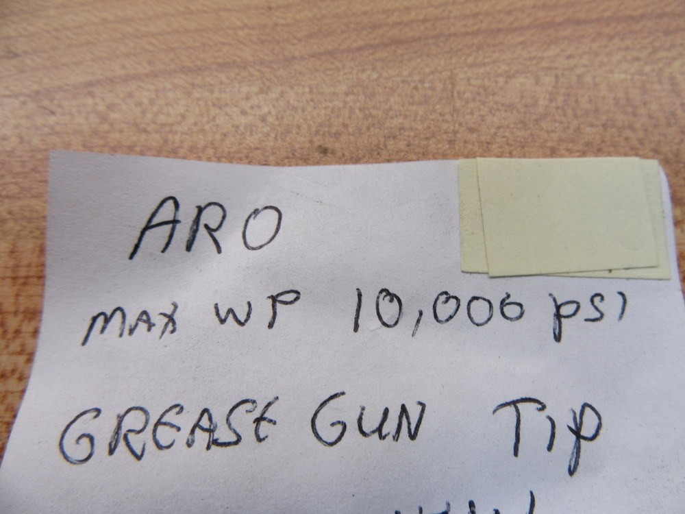 ARO MAX WP 10000 PSI Grease Gun Tip MAXWP10000PSI