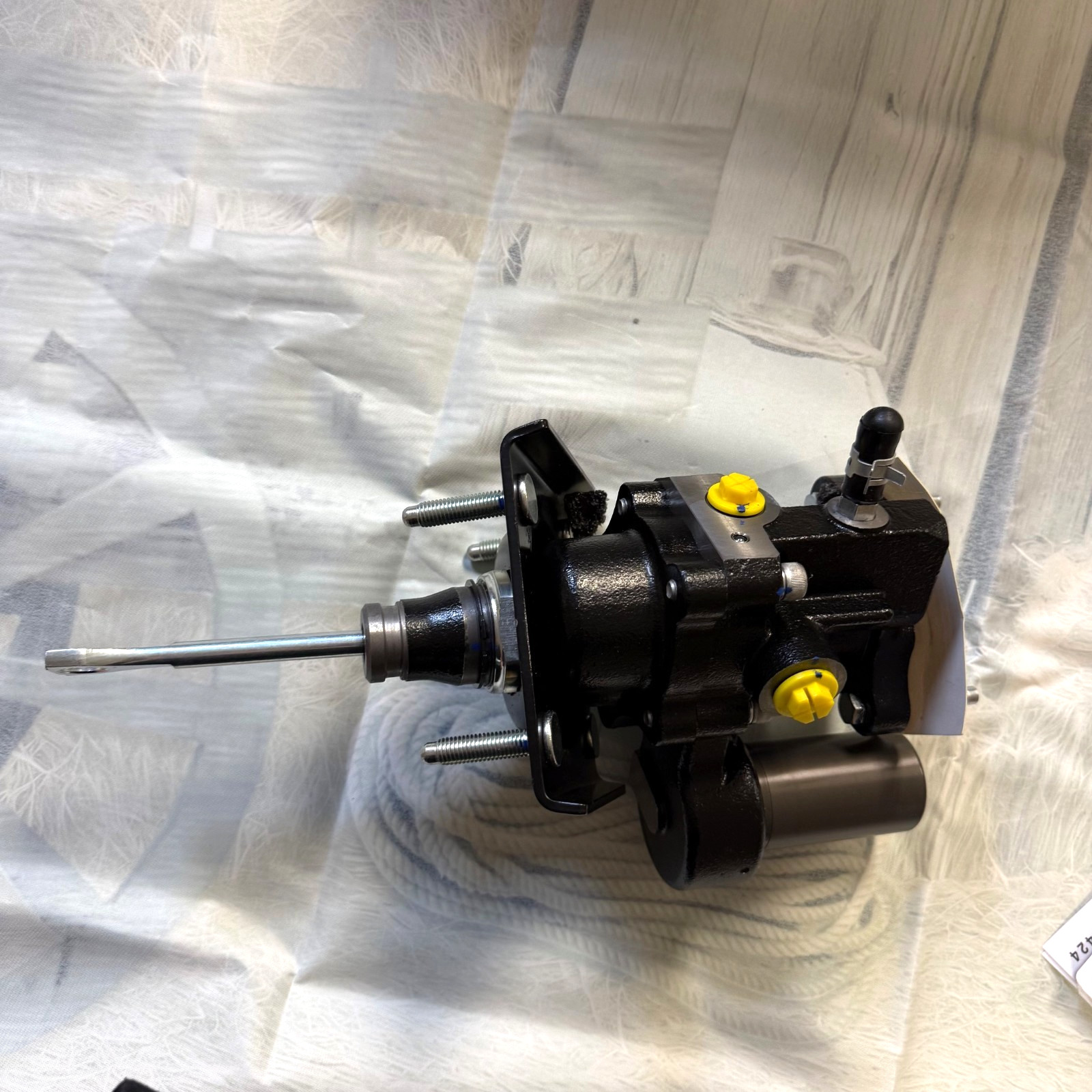 Hydraulic Power Brake Booster 52-7353 Fits for Chevy Astro GMC Safari 1996-2002