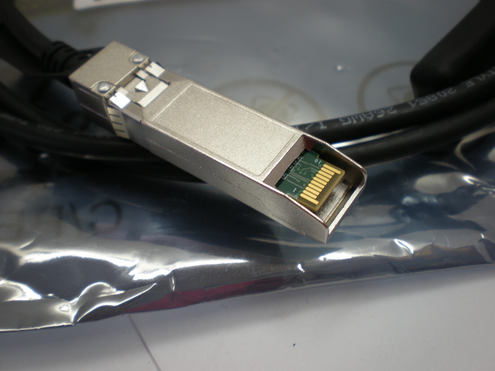 Ericsson RPM777052/02000 CABLE WITH CONNECTOR. SFP28 – SFP28