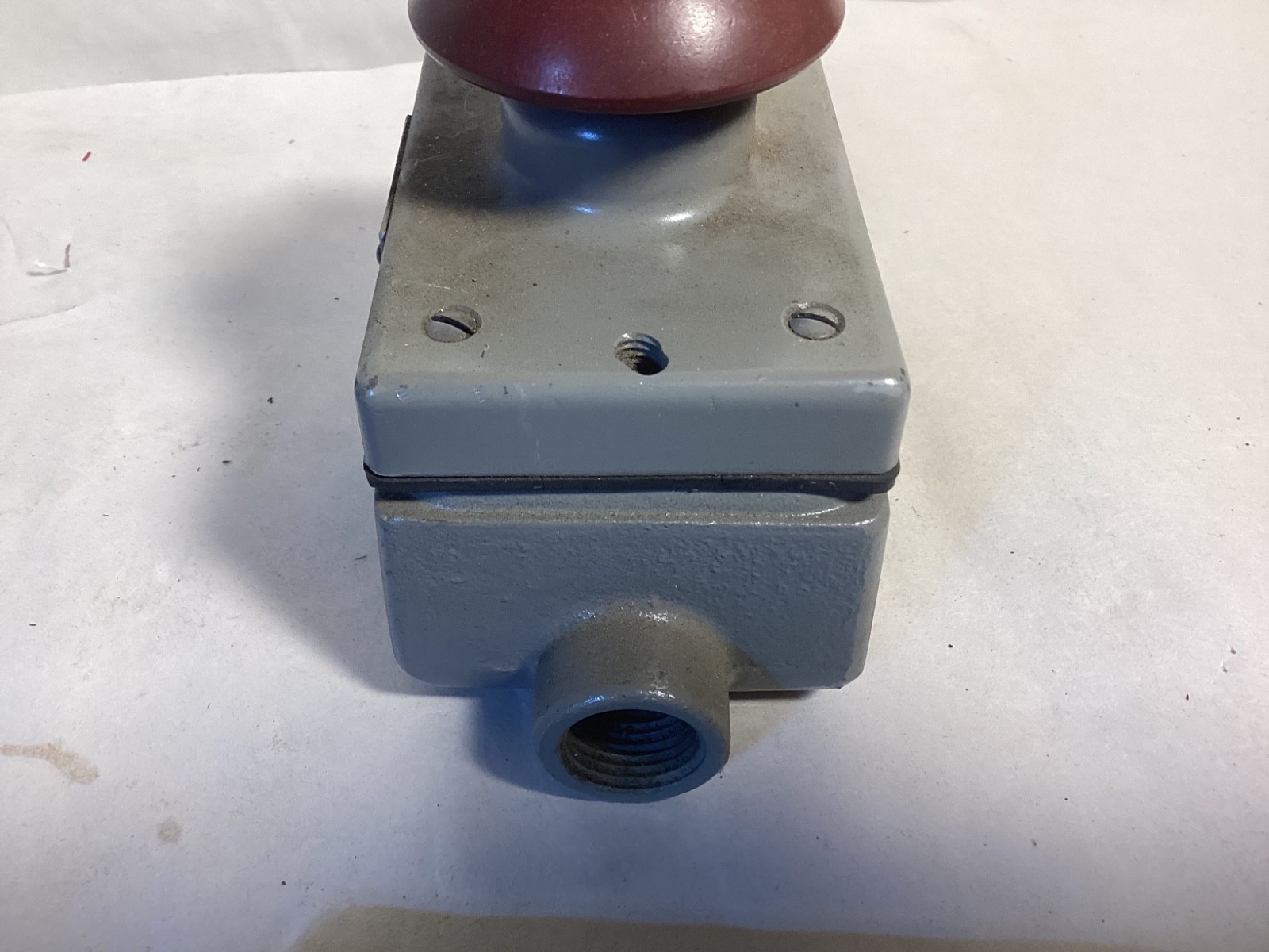 Mackworth G Rees 662 mushroom head control switch