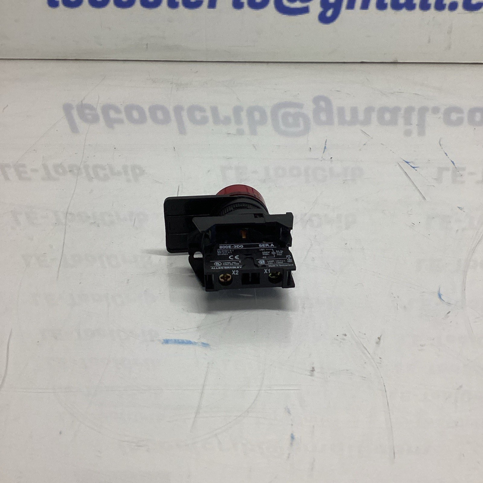 Allen Bradley General Fault Button 800E-3D0 Ser. A L-963