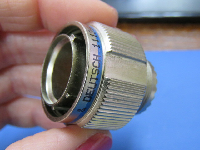 DEUTSCH D38999/26FD35PN Qty of 1 per Lot 37 Position Circular Connector Plug,