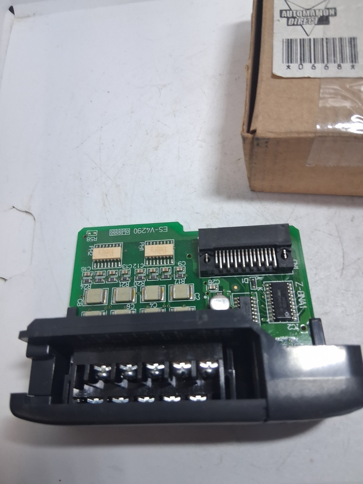 AUTOMATION DIRECT D2-O8NA-1 INPUT MODULE 1NO 110VAC NIB
