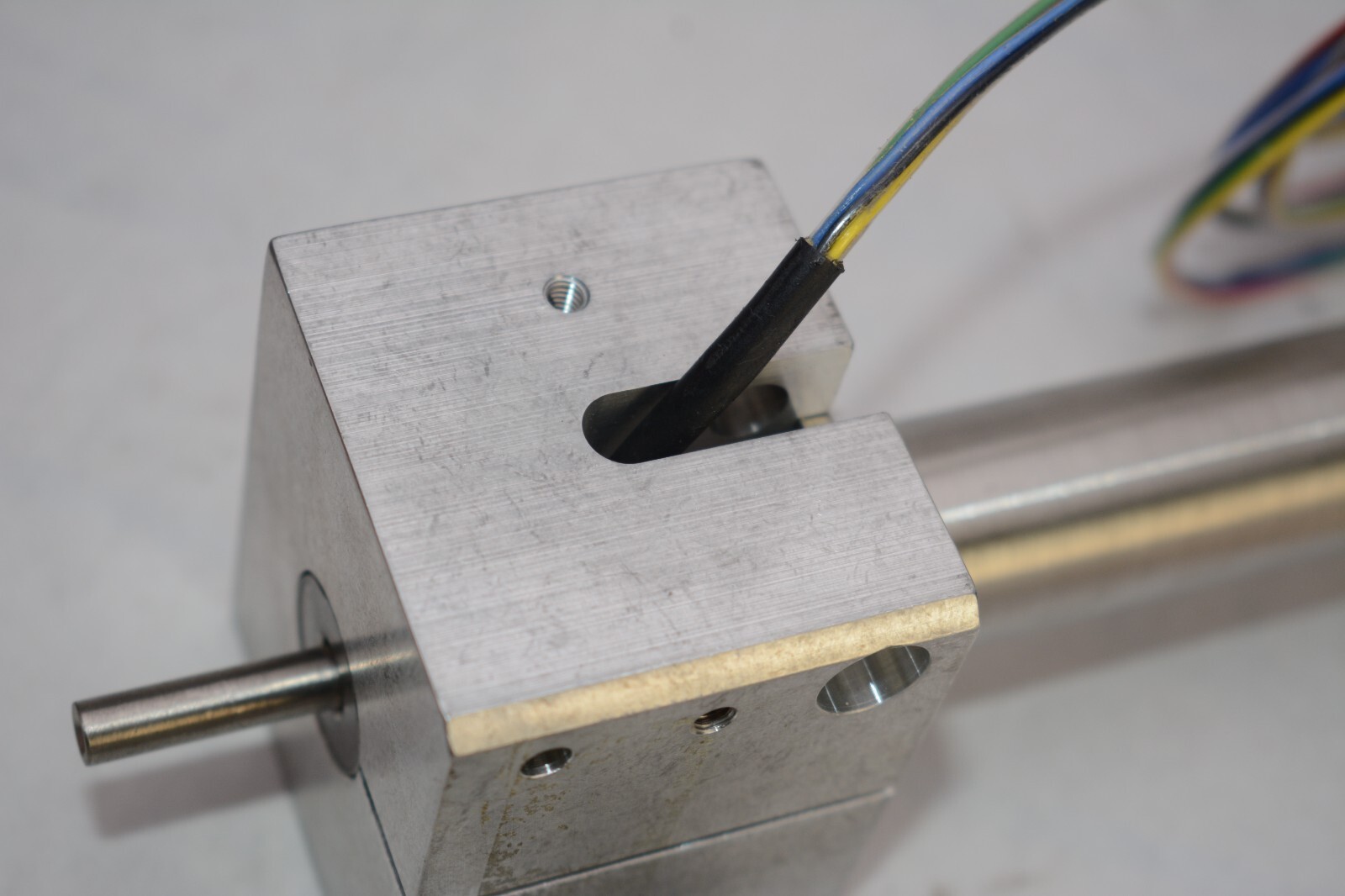 Lucas Schaevitz Sensors Linear Transducer 5000XS-D3
