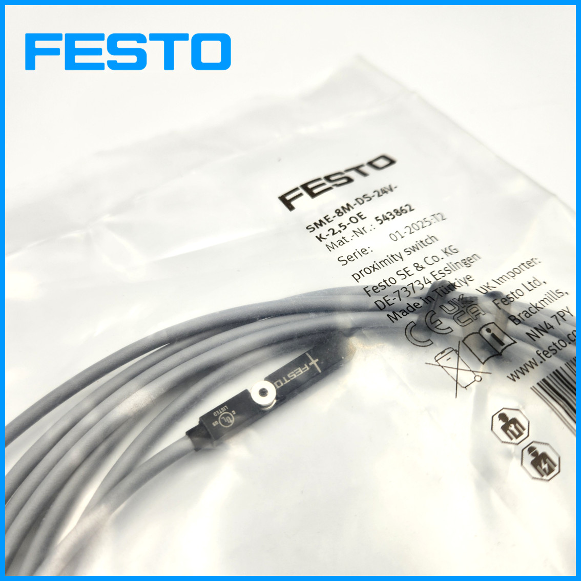 NEW FESTO Proximity Sensor (543862) Magnetic Reed 2.5m SME-8M-DS-24V-K-2,5-OE