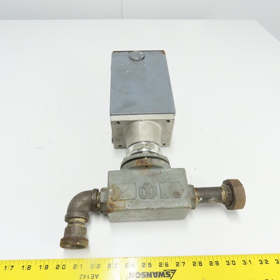 Waukee Sav AE203237 12″WCG 70-¦ Flow Control Valve