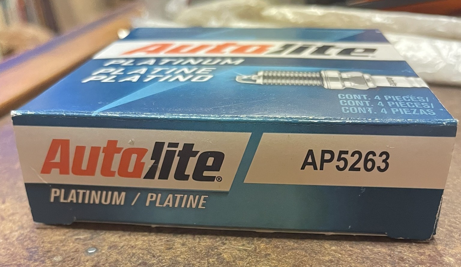 Pack of 4 – Autolite Platinum Spark Plugs – P/N:  AP5263 (NOS)