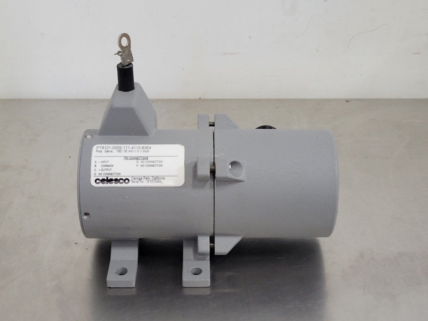 SURPLUS NEW CELESCO PT8101-0005-111-4110-8354 Position Transducer –