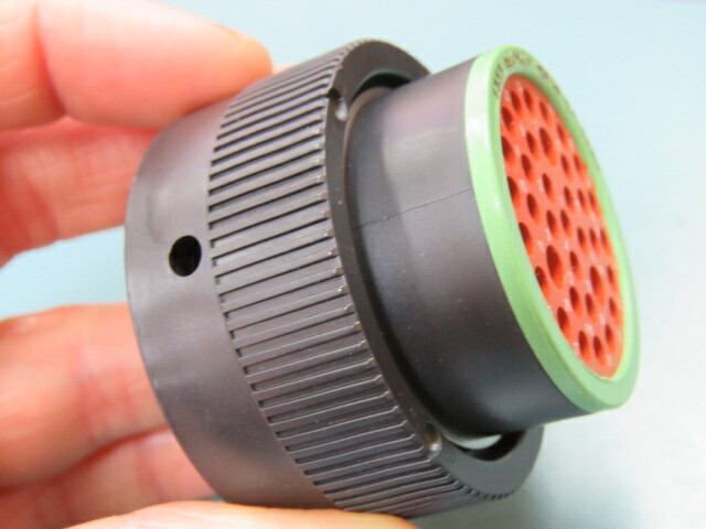 DEUTSCH/ TE CONNECTIVITY HDP26-24-35PN Qty of 1 per Lot CONNECTOR 35-POS PLUG;