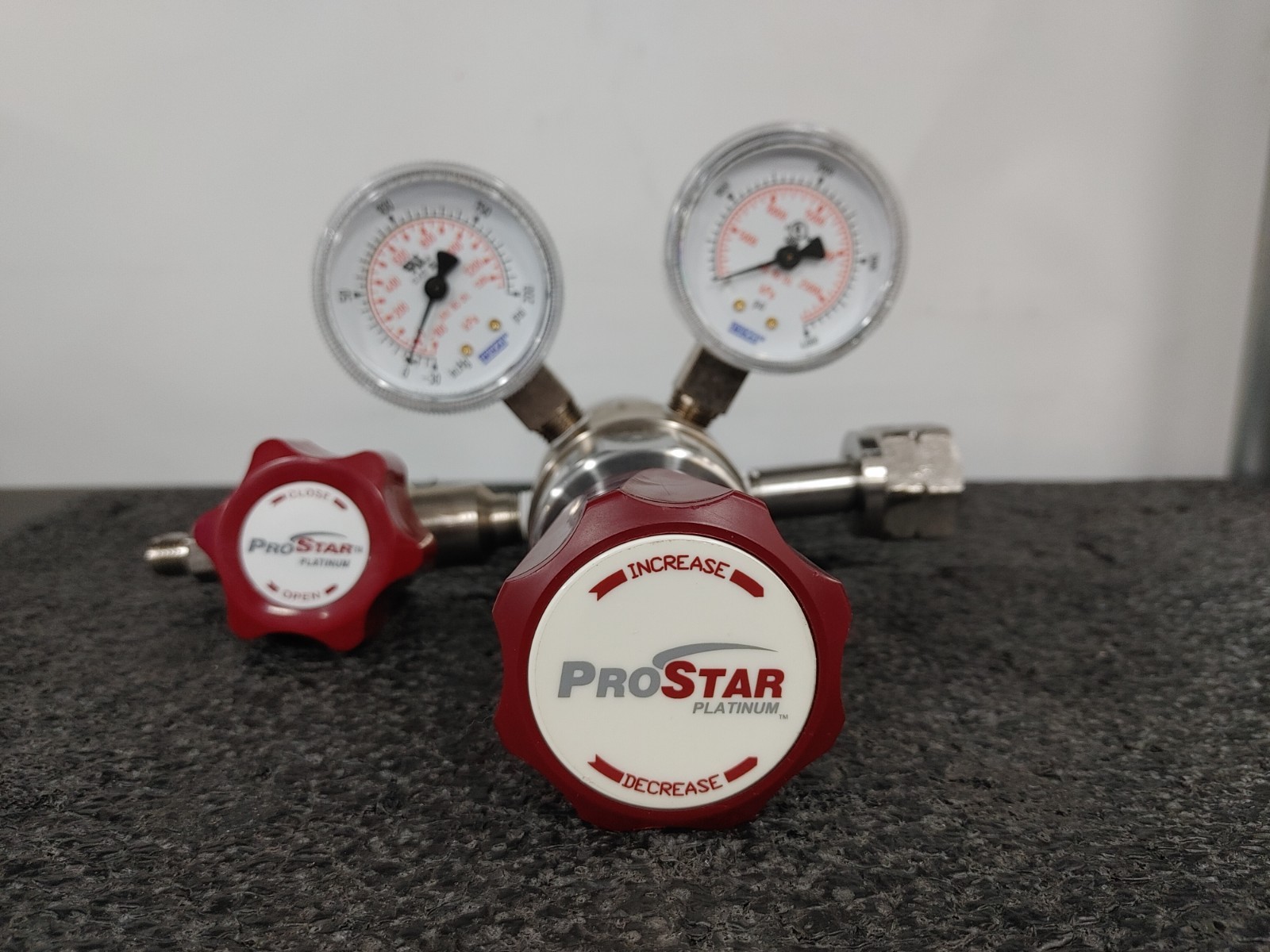 PROSTAR PRS301233 High Purity Dual Stage Pressure Regulator