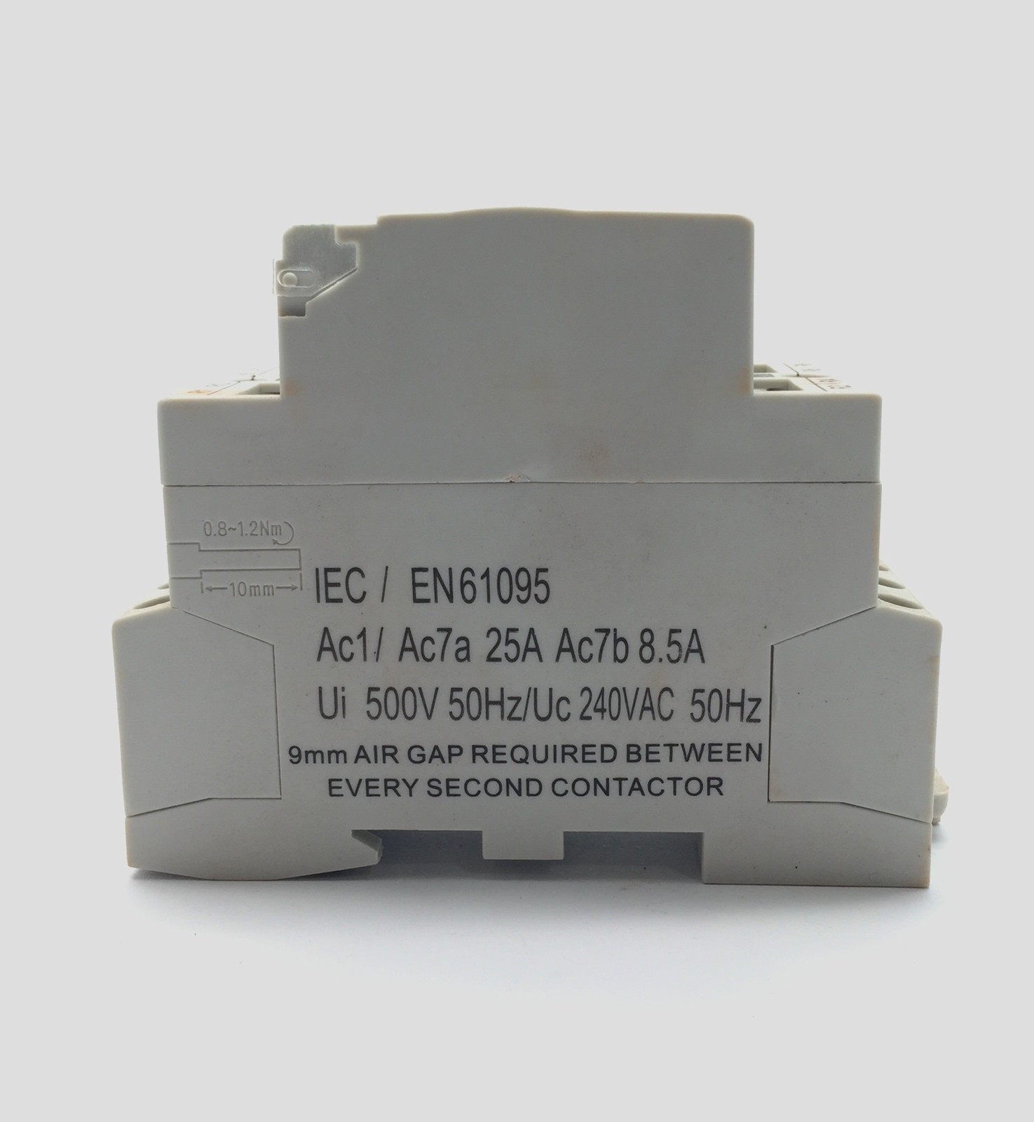 NHP DTC-25-40-240L Contractor 25A 4 Pole 5.4kW Din Mount 240V AC Coil 4 N/O Auxi