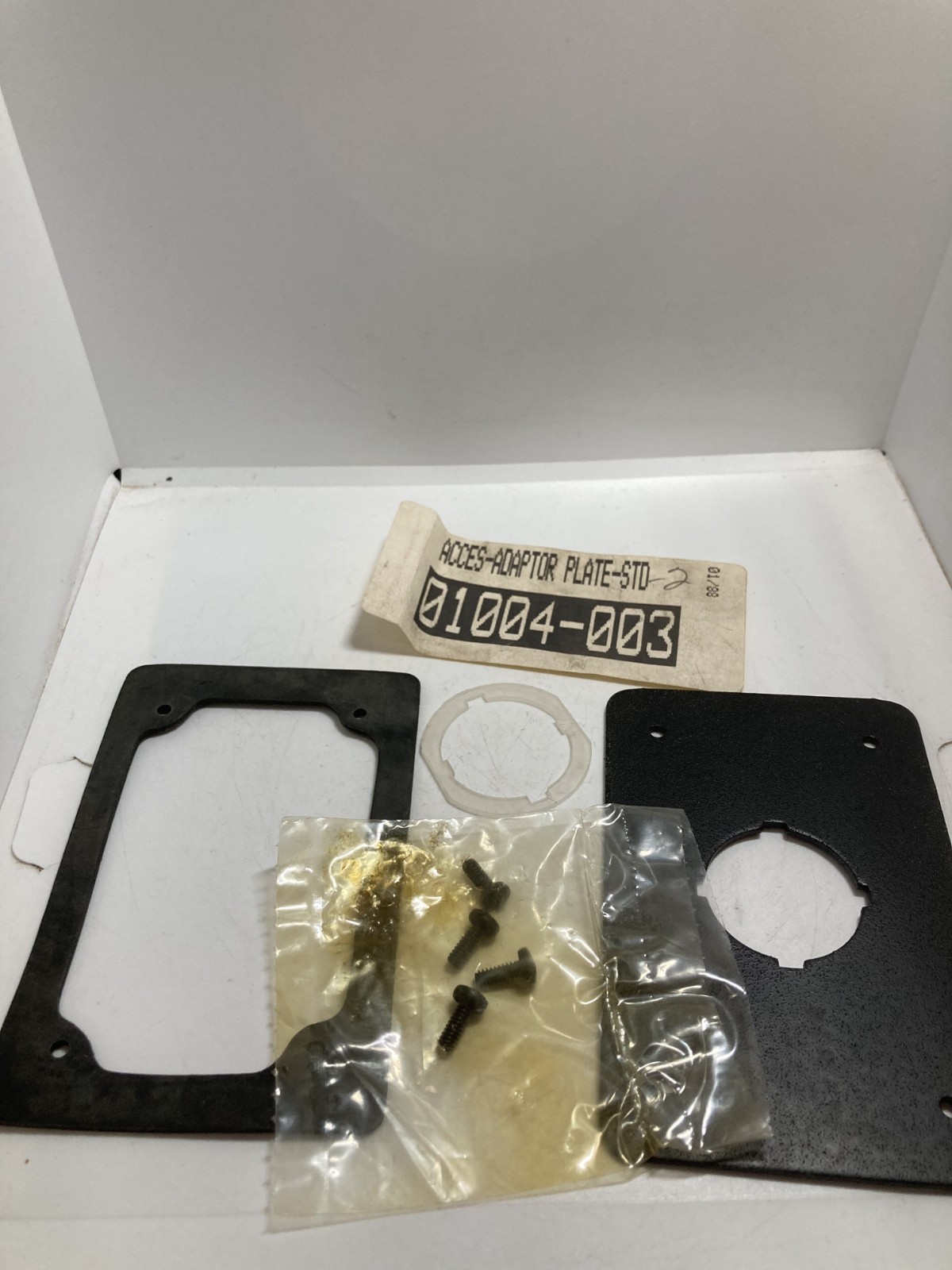 REES 01004-003 ACCESS-ADAPTTOR PLATE NNB