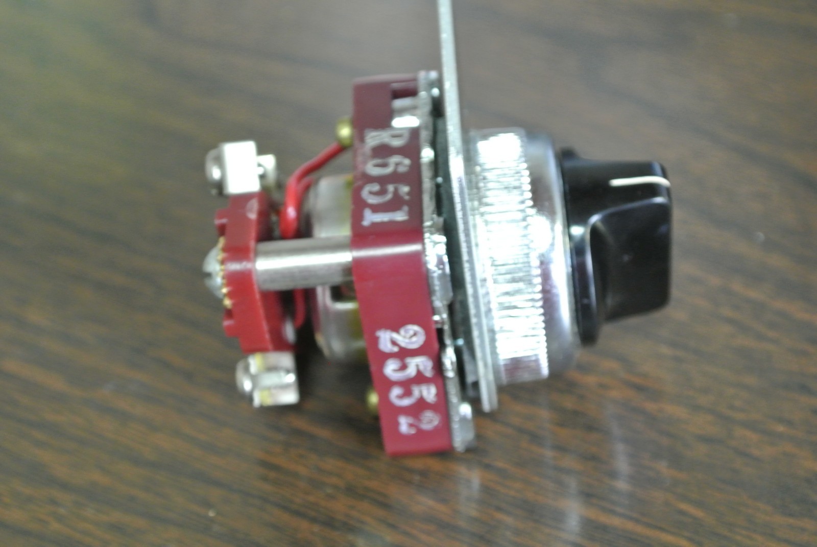 REES R653-5011 CONTROL UNIT – SELECTOR SWITCH 0-100 CONTINUOUS – NEW SURPLUS