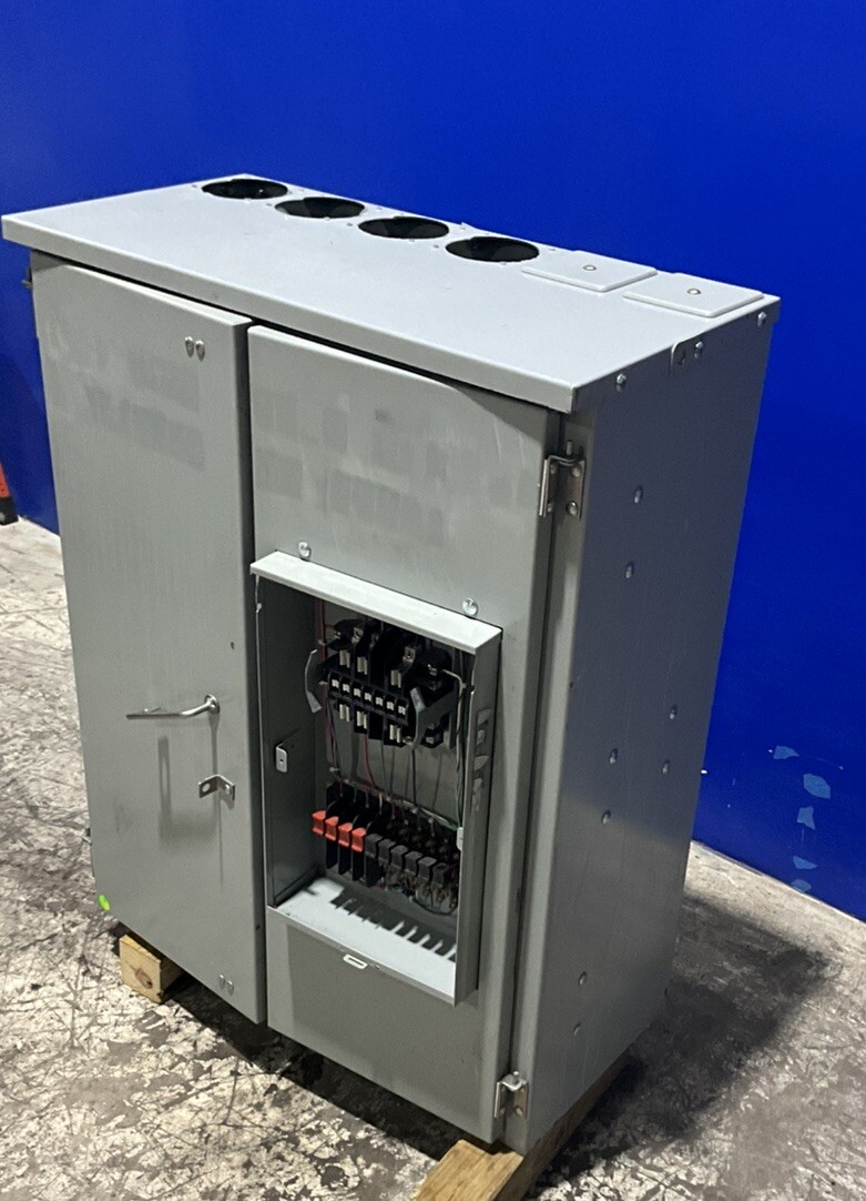 Durham 1600 Amp 480V Pre-Wired Transocket 3P 4W 1011630 🟦