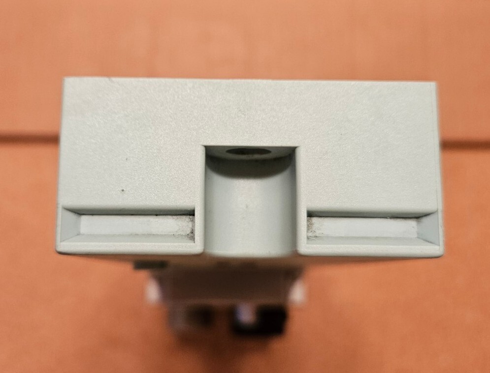 SIEMENS RFID 181EIP Ethernet Communication Module with 6GT2002-4JD00 Conn. Block