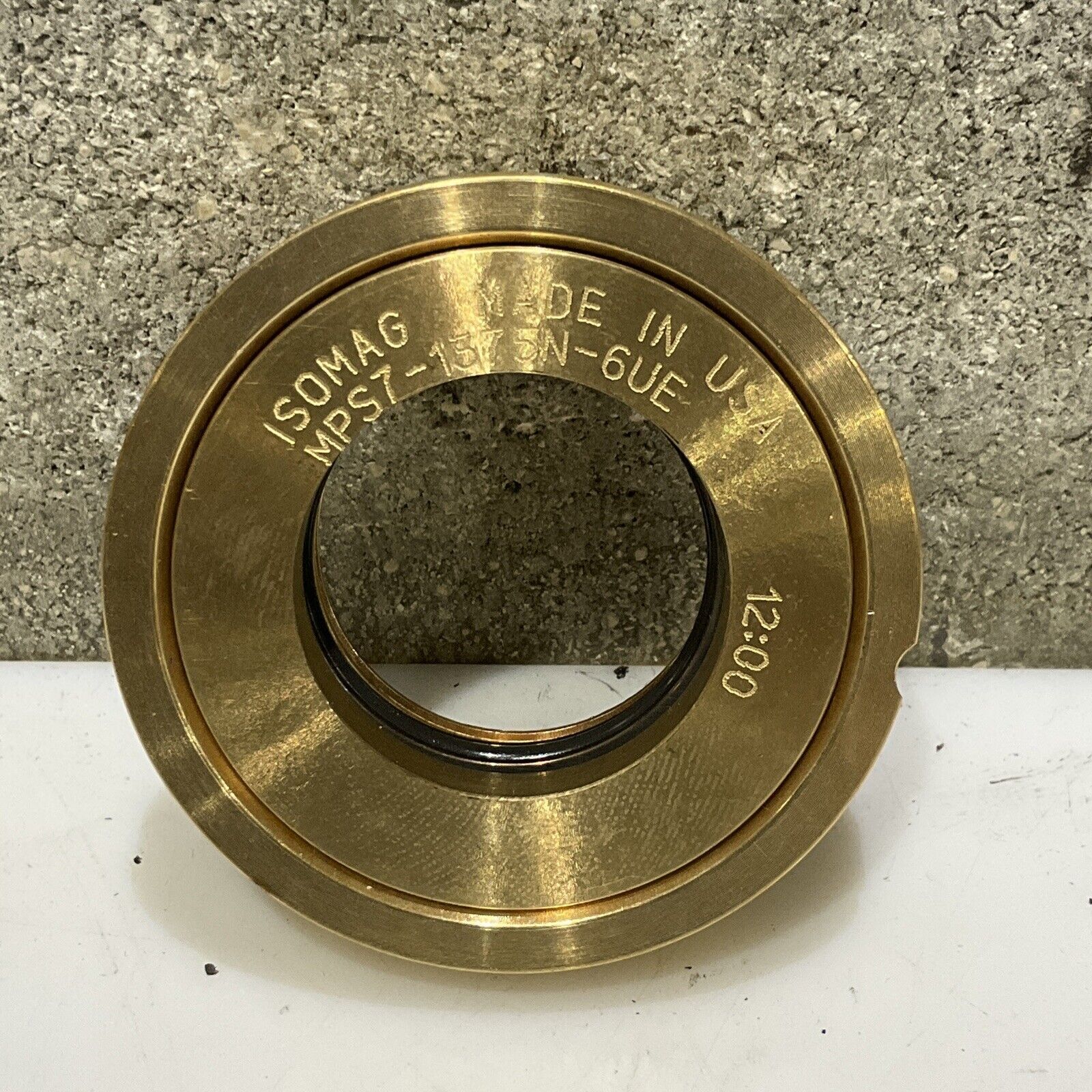 ISOMAG PI0005612 1375MP2375 V7 UL NARROW MAGNUM P SERIES SEAL EC27 678