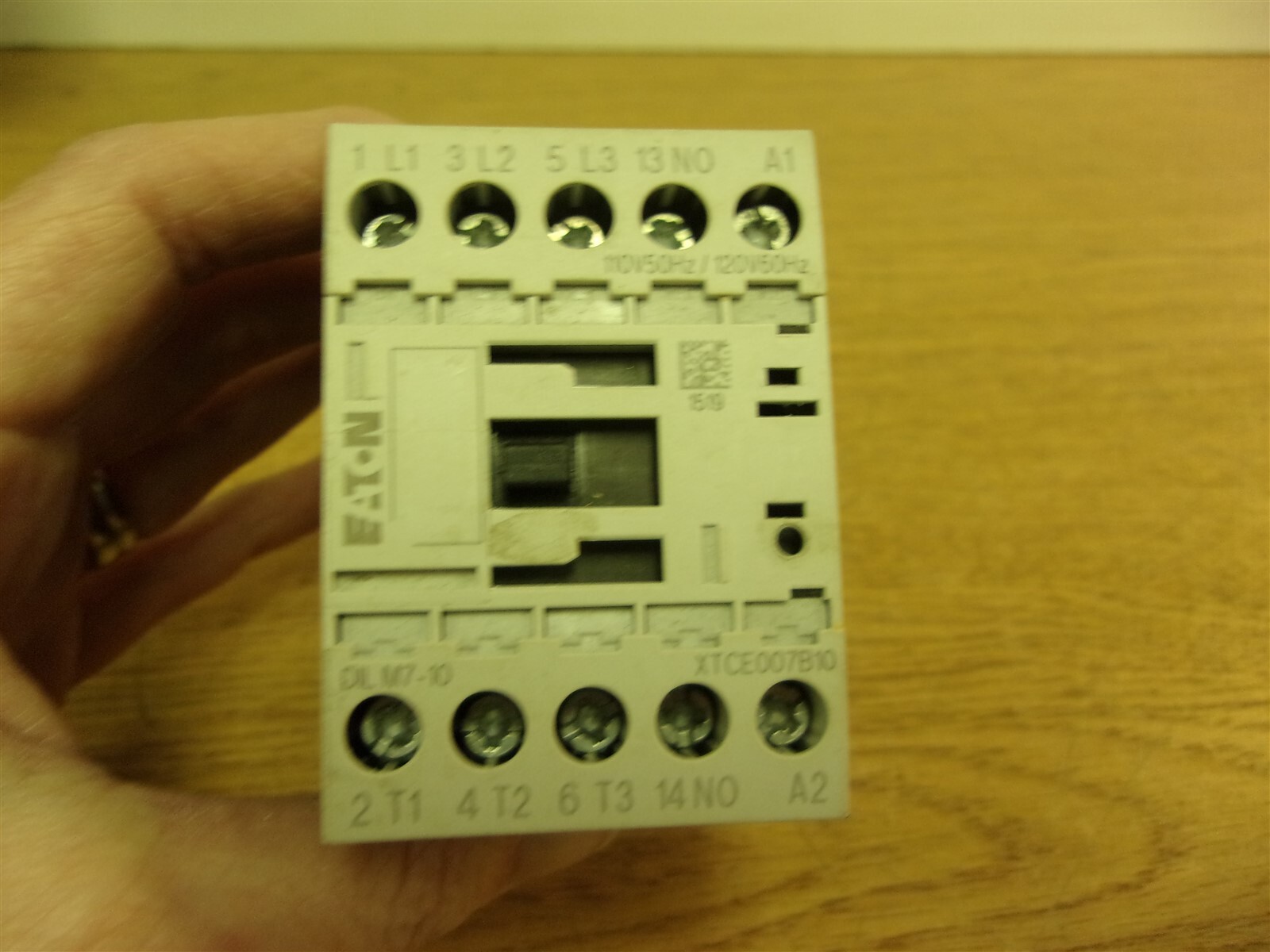 Eaton XTCE007B10 Contactor 110V 120V *FREE SHIPPING*