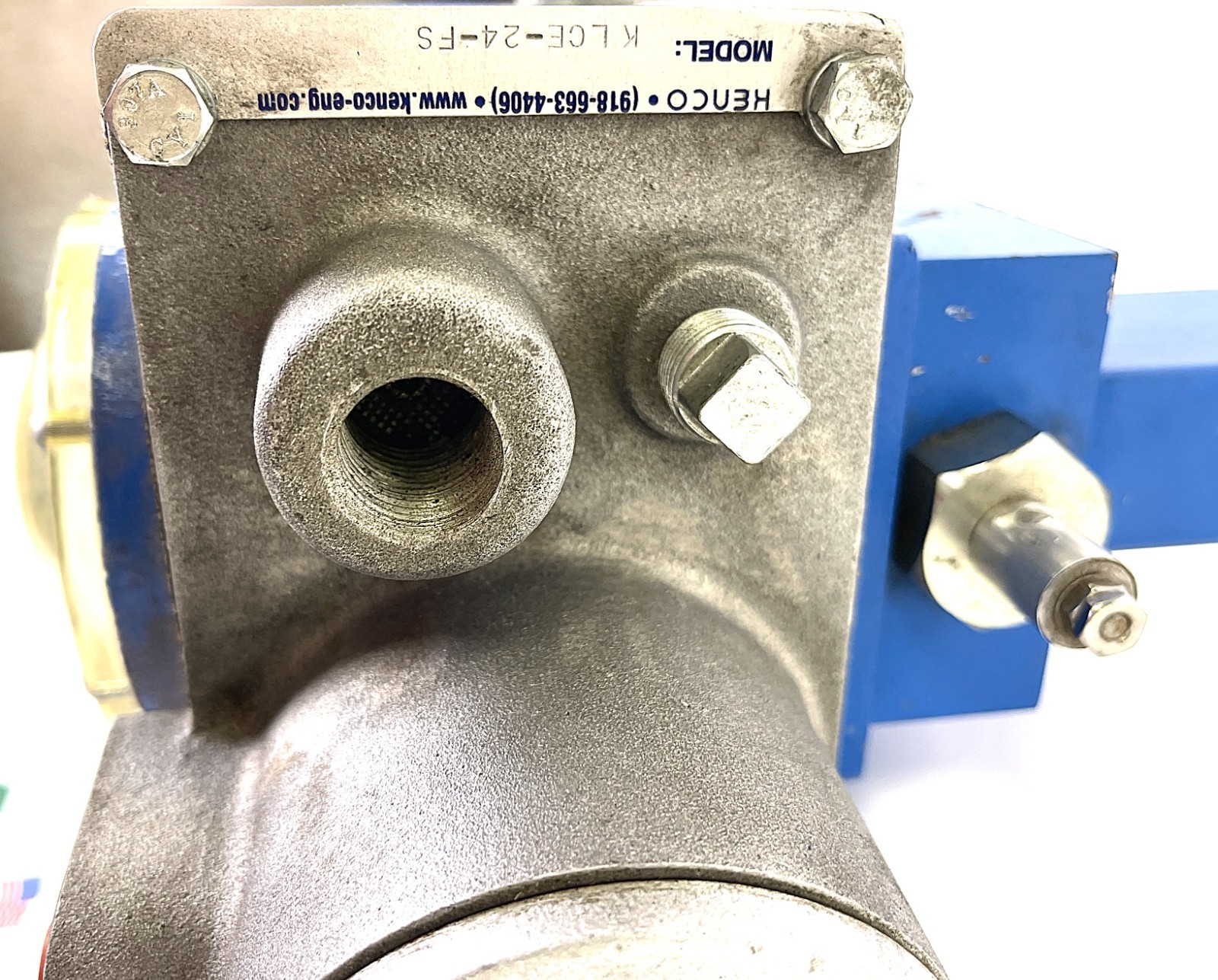 KENCO, KLCE-24-FS, PRESSURE 70 PSI, 3/8″ VENT, OIL LEVEL CONTROLLER, SURPLUS