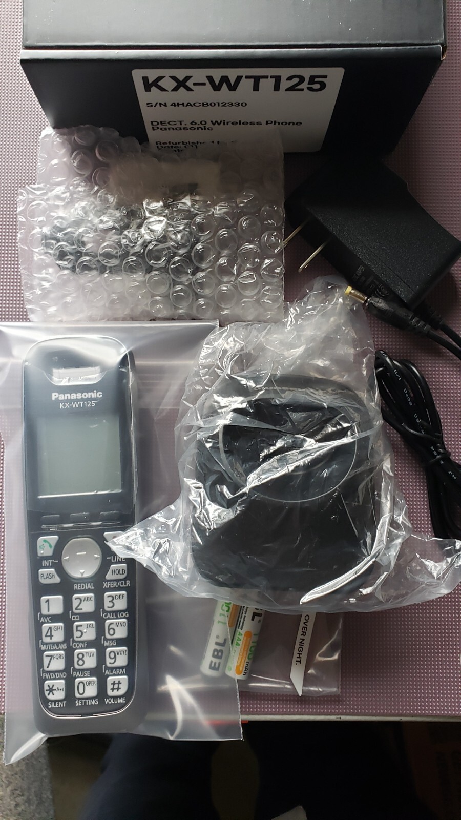 PANASONIC KX-WT125 DECT6.0 REFURBISHED 6 MONTH WARRANTY.LOOK LIKE A NEW PHONE.