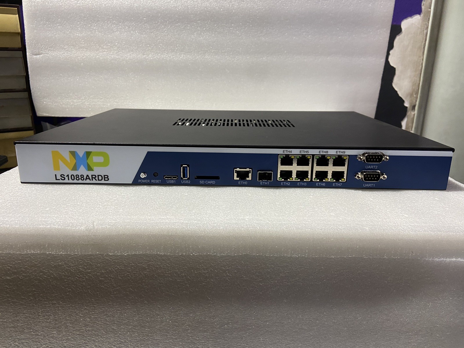 NXP LS1088ARDB Microprocessor Evaluation X2-6