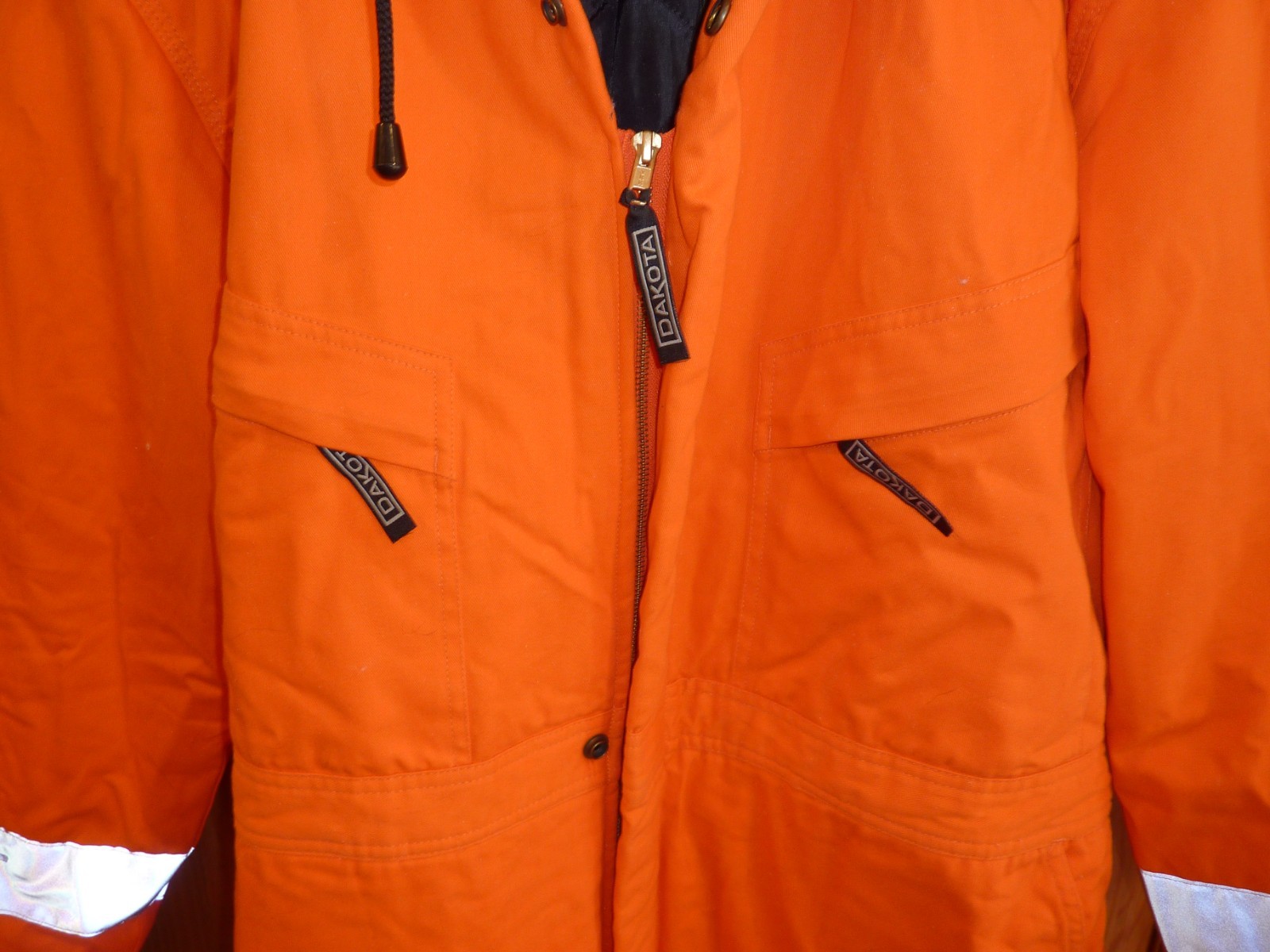 Dakota Coveralls Men’s 2XL reflective quilted work safety jumpsuit looks unused!
