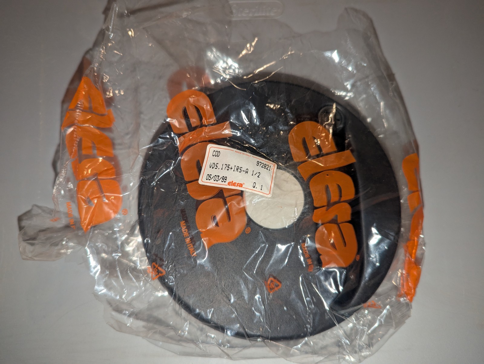 NEW GENUINE ELESA VDS.175+IRS-A 1/2 SOLID HANDWHEEL W/ SAFETY FOLD-AWAY HANDLE