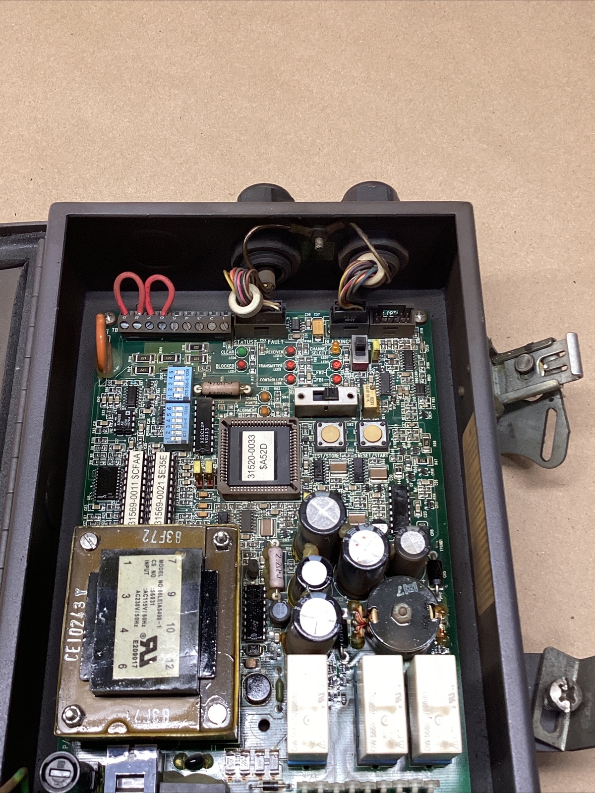 STI Light Curtain Controller 70027-1000 LCC-FB-AC1-U #700D14PR5